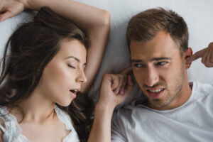 Fenton, MI, dentist offers treatment for snoring 